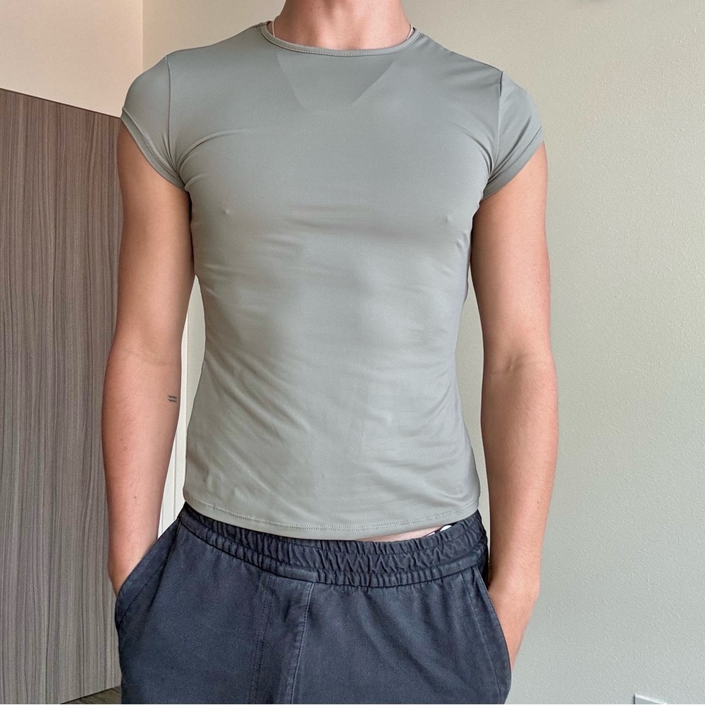 H&M Fitted Short Sleeve T-Shirt